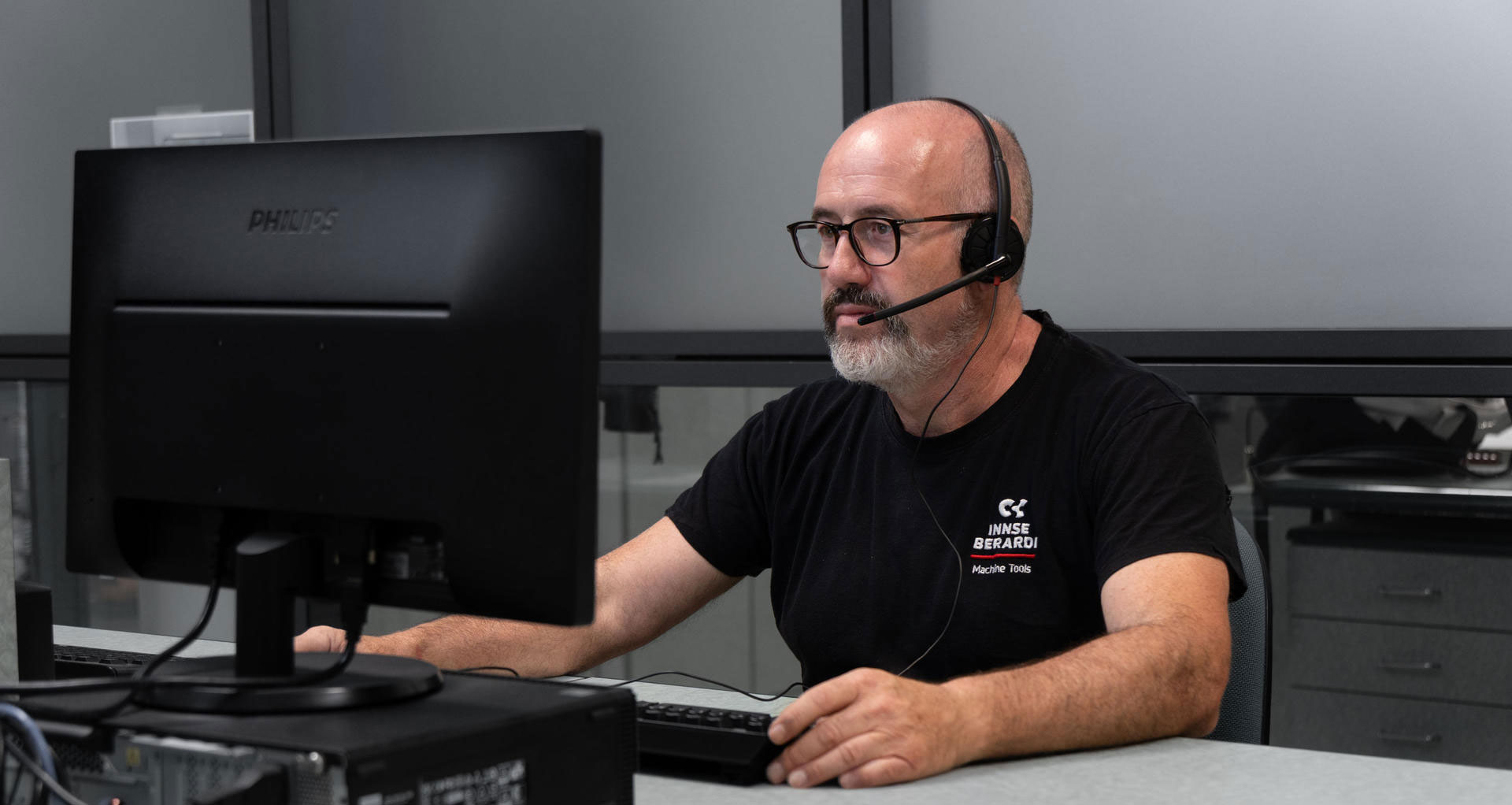 Technical support and teleservice for CNC machines