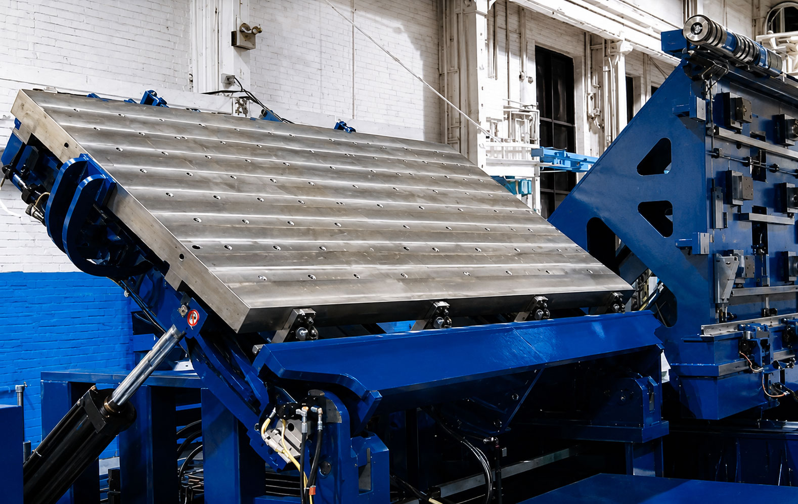 CNC pallet system for automated production