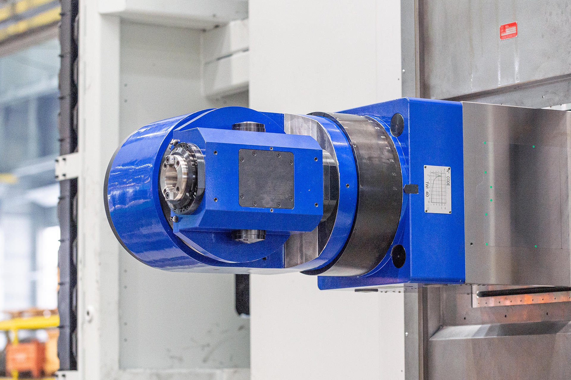 TWI universal offset milling head for precision machining