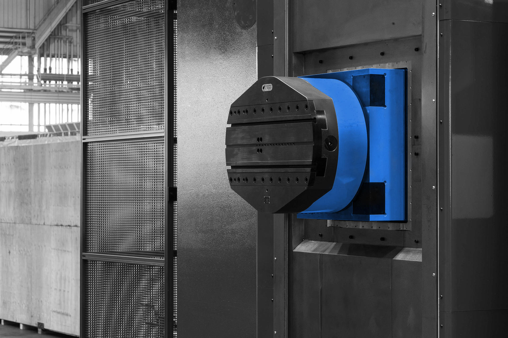 UT facing head for CNC machining operations